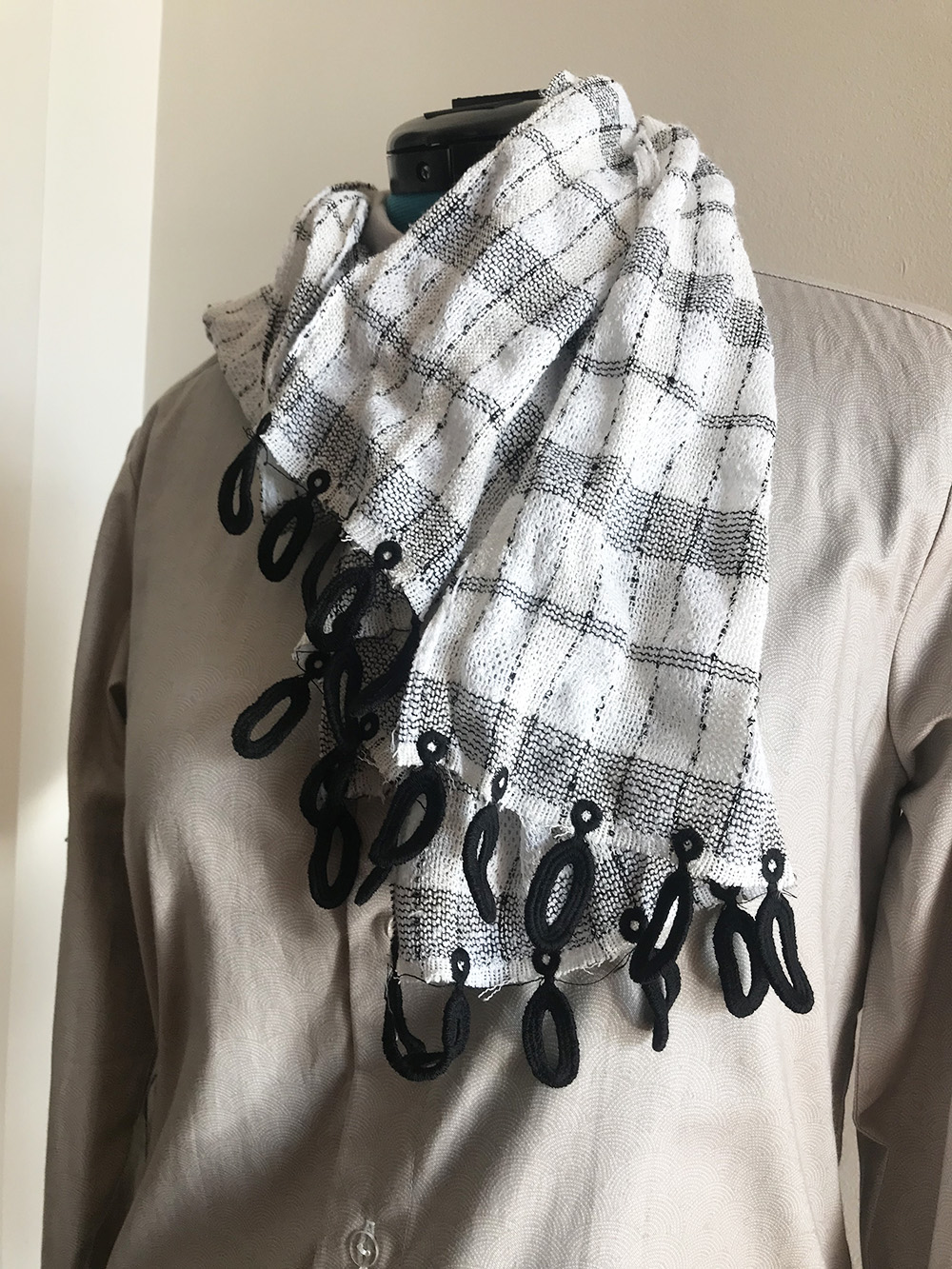 Embroidered Tassels Scarf