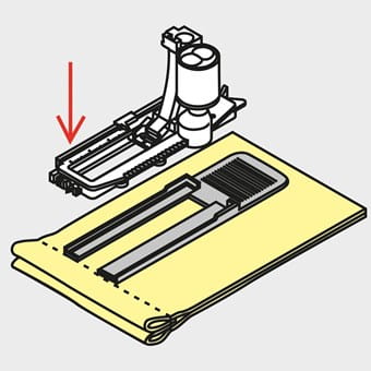 Buttonhole leveler