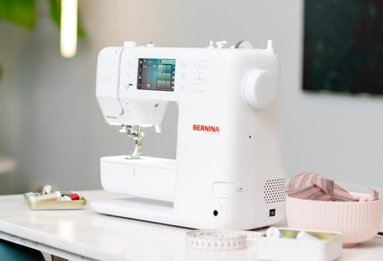 ベルニナ335-初心者に最適なミシン - BERNINA