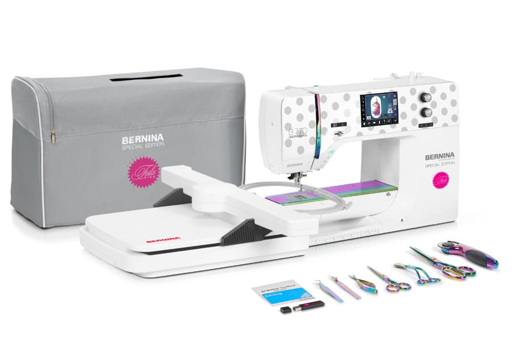 Picture: BERNINA 770 QE SE Tula Pink 