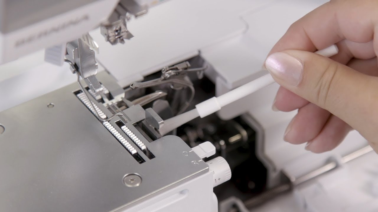 BERNINA L 850 For professional overlock seams BERNINA