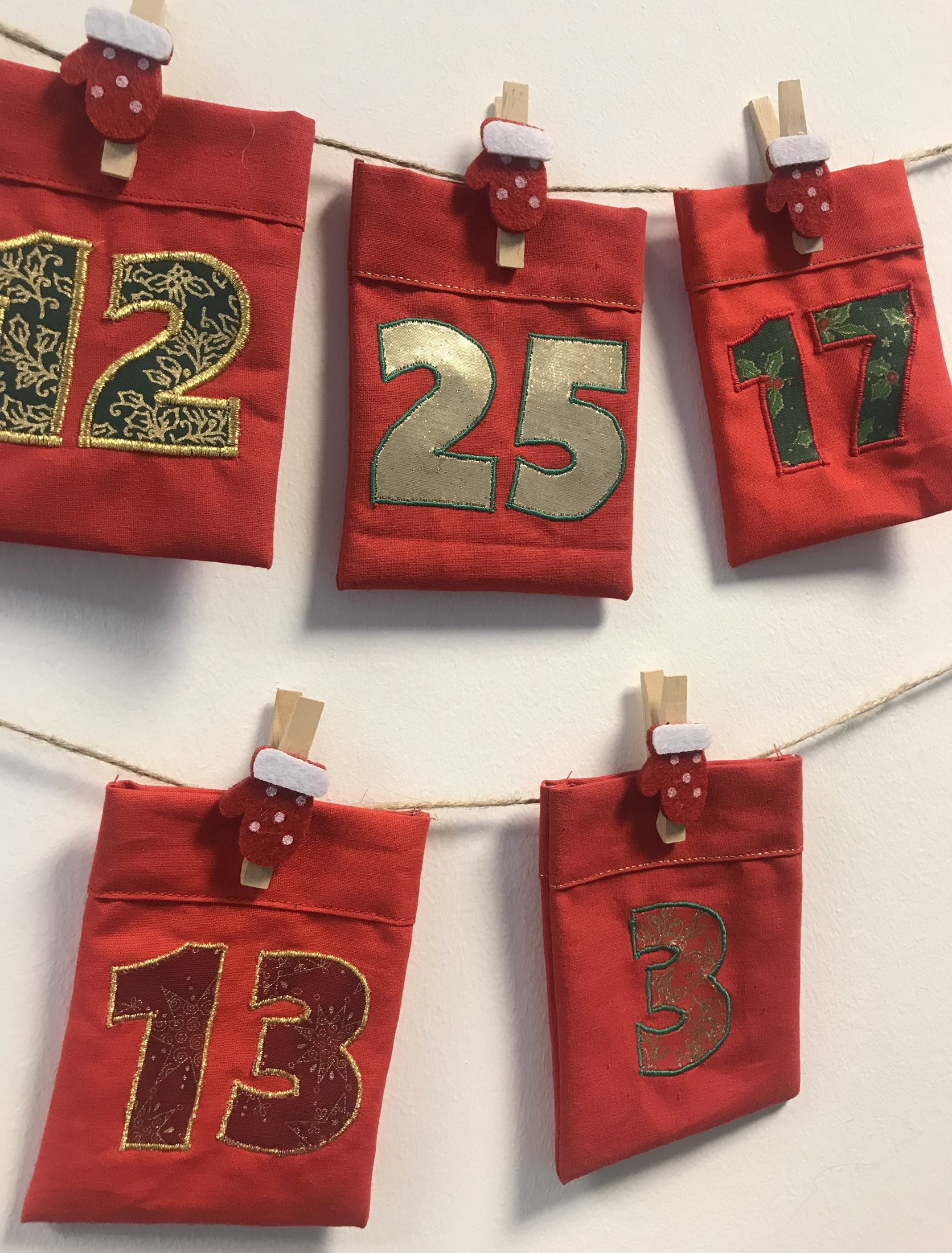 Steph’s Appliqué Advent Calendar Project BERNINA