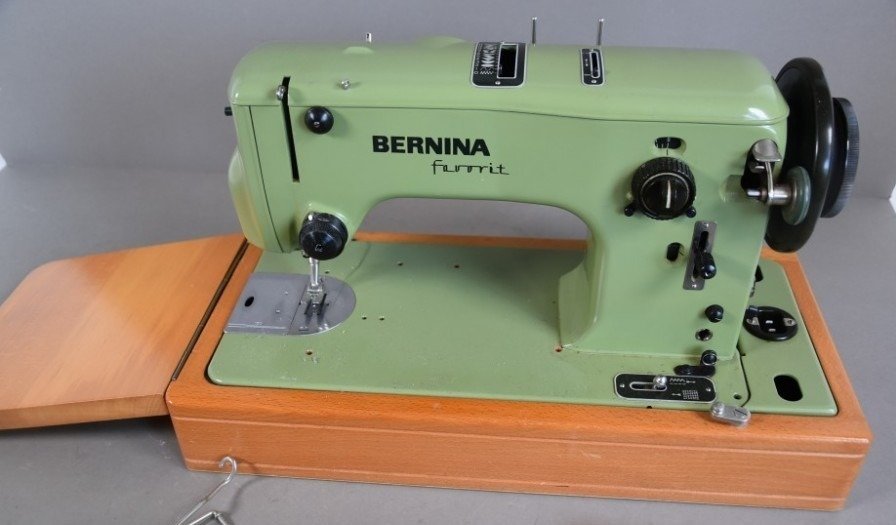 Sewing Machines Support BERNINA